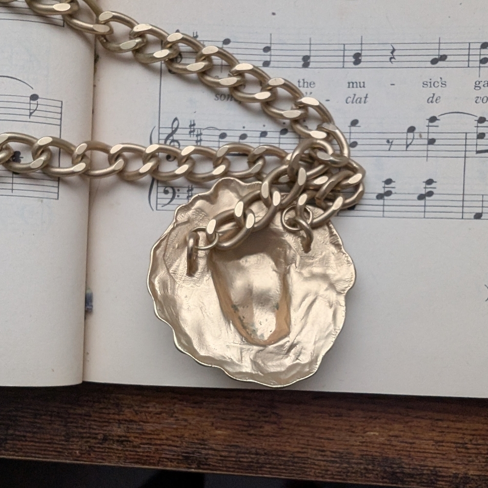 Goldtone Lion Pendant Necklace Leo - Picture 3 of 10